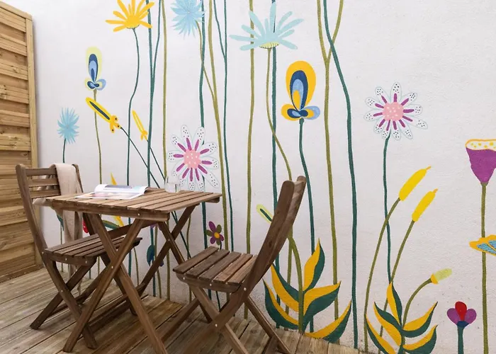 Barnea 3* Μπιαρίτζ