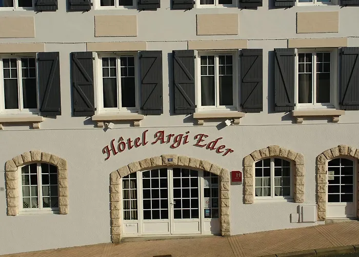 Ξενοδοχείο Barnea 3*